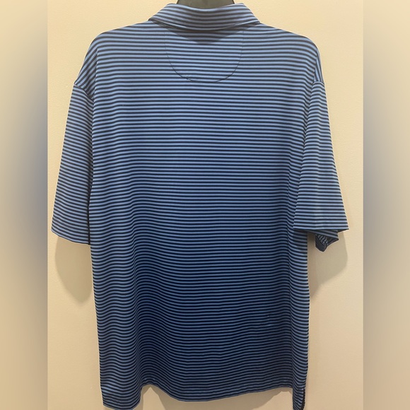 Roundtree & Yorke men’s large. Blue polo, navy stripes. Loose fit. - Picture 2 of 6